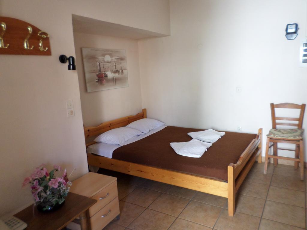 Tina Hotel Chania  Pokoj fotografie