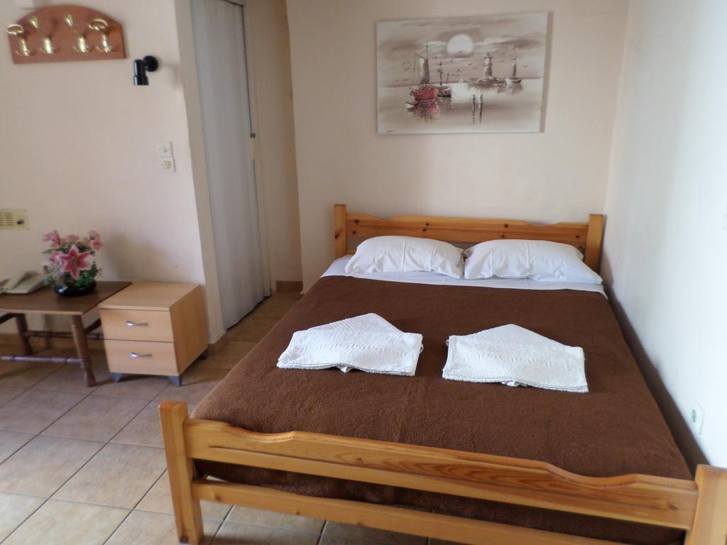 Tina Hotel Chania  Pokoj fotografie